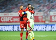 开云体育-瓦朗谢纳队保持不败战绩，稳固排名的简单介绍