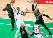 开云体育中国-独行侠翻盘青岛队，霍勒迪惊艳四座