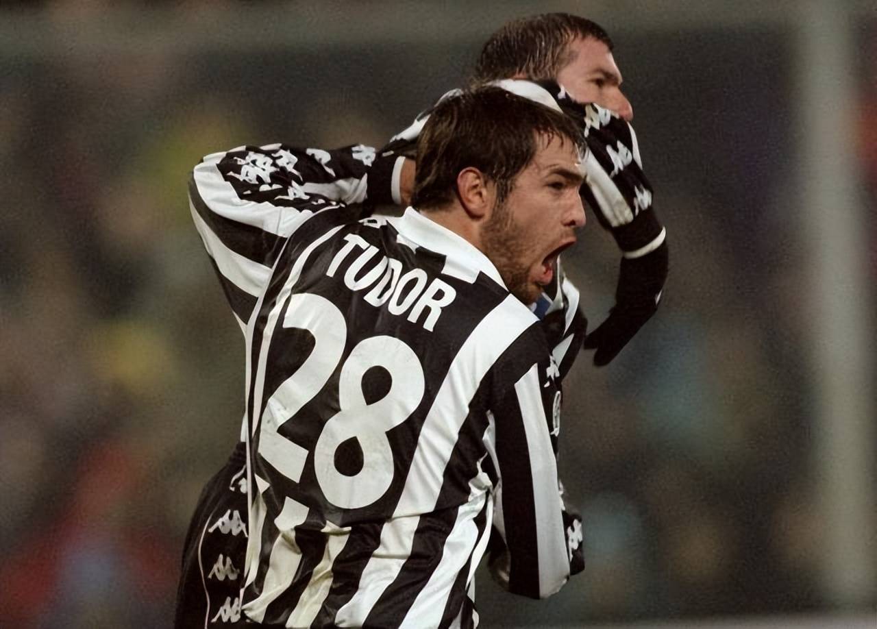 尤文图斯中场伤愈复出，或成球队新希望的简单介绍