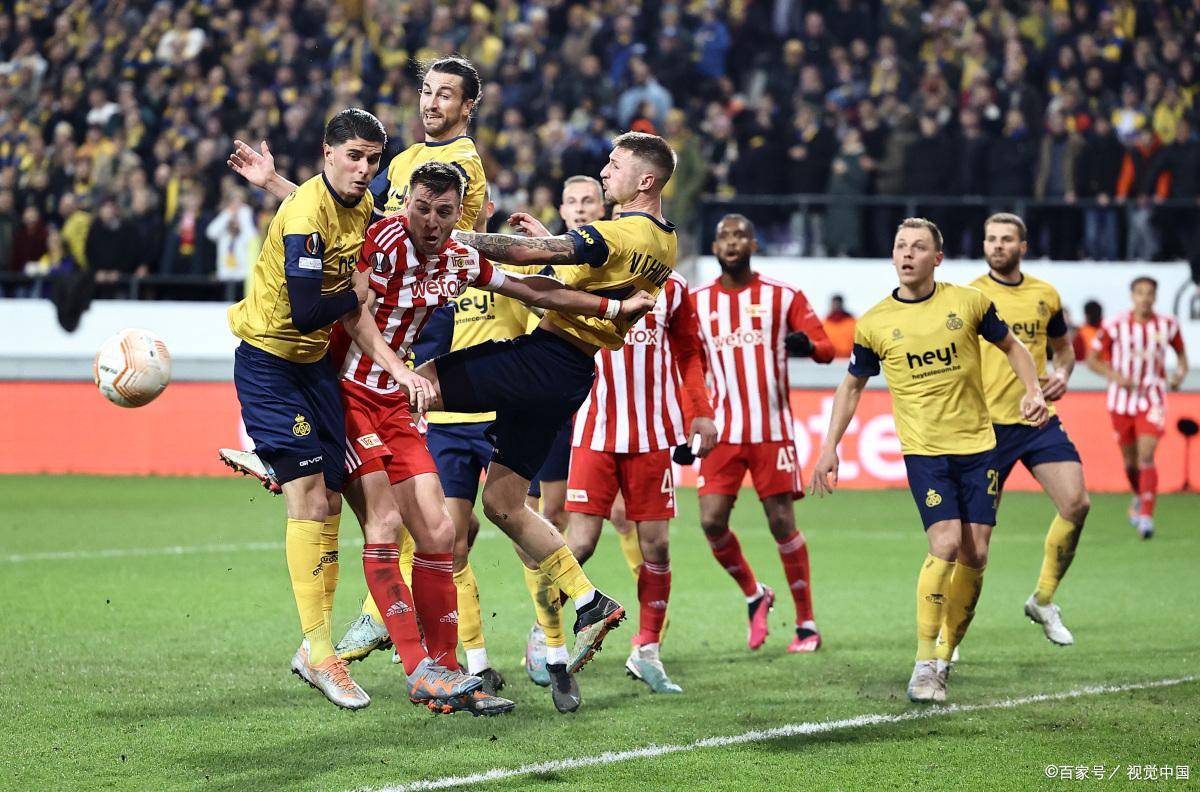 阿尔梅里亚球员备战新赛季，全力以赴的简单介绍