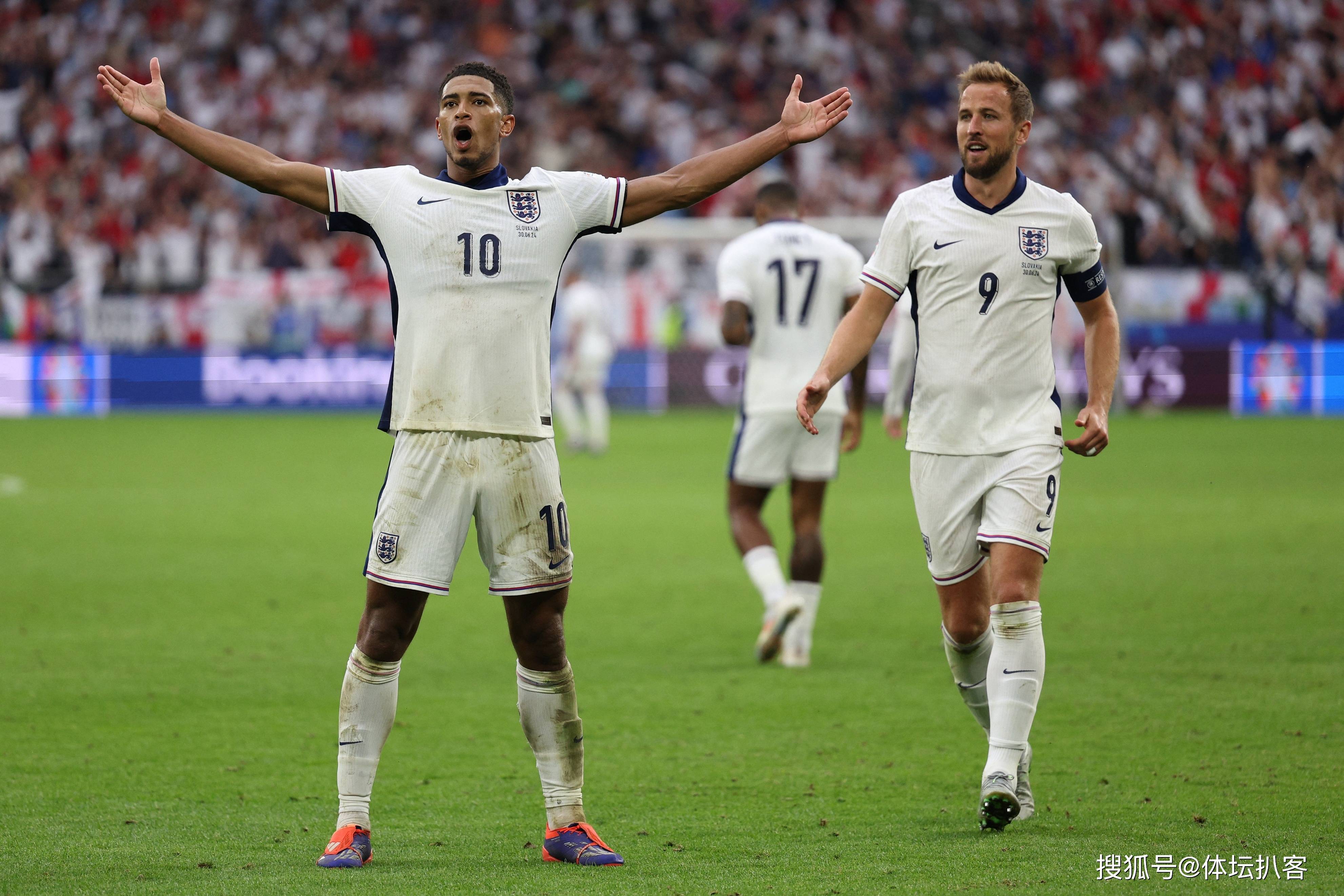 关于奥地利队惊险逆转北马其顿,成功晋级欧洲杯十六强的信息 关于奥地利队惊险逆转北马其顿,成功晋级欧洲杯十六强的信息