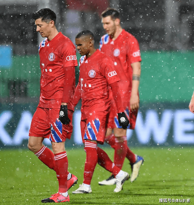 法国之光：克里斯蒂安-卡瓦尼送巴黎晋级的简单介绍