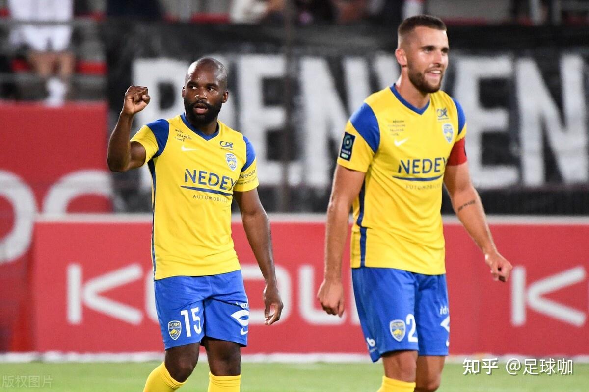 瓦朗谢纳队保持不败战绩，稳固排名的简单介绍