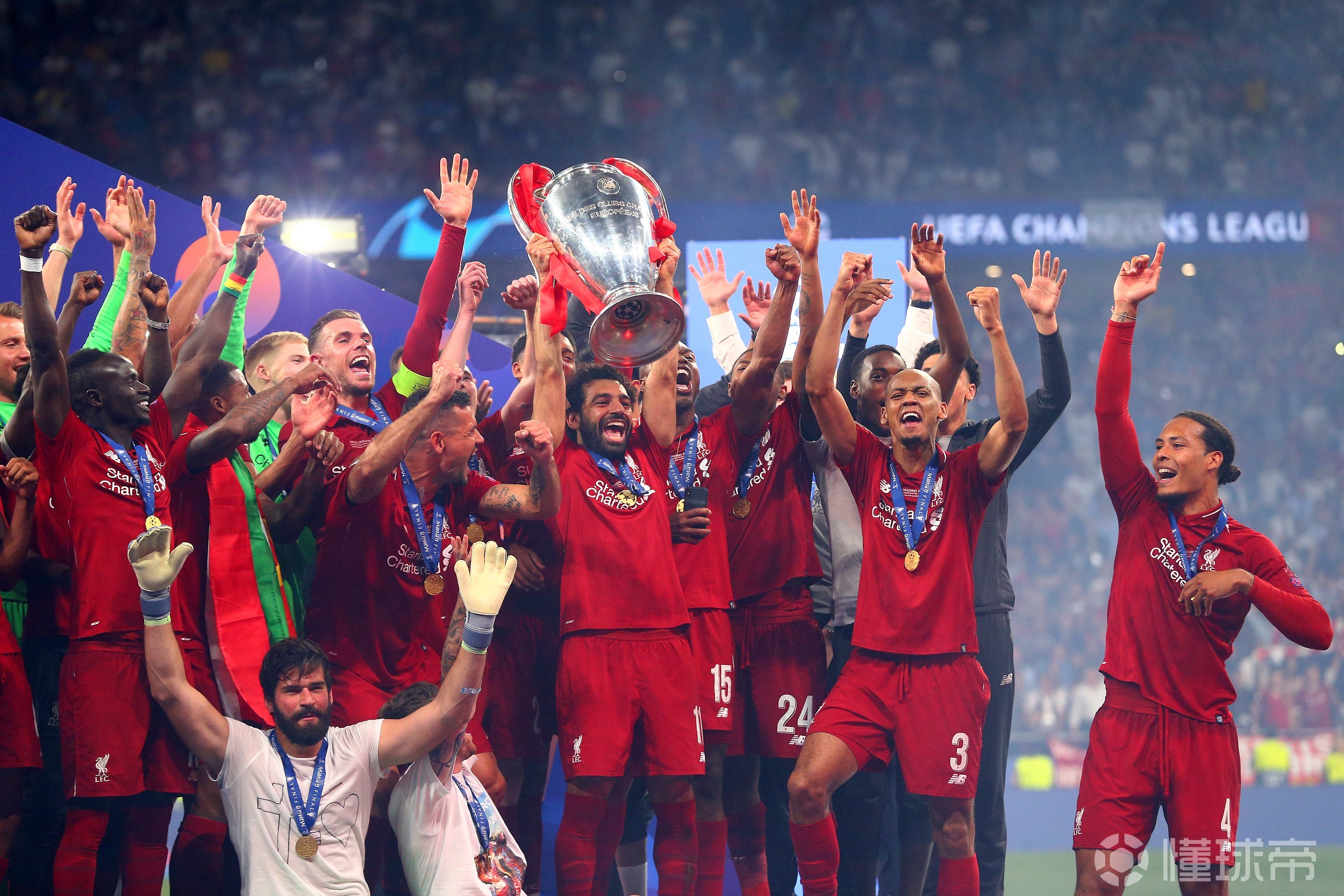 包含利物浦对阵尤文图斯,赛事紧张刺激的词条 包含利物浦对阵尤文图斯,赛事紧张刺激的词条