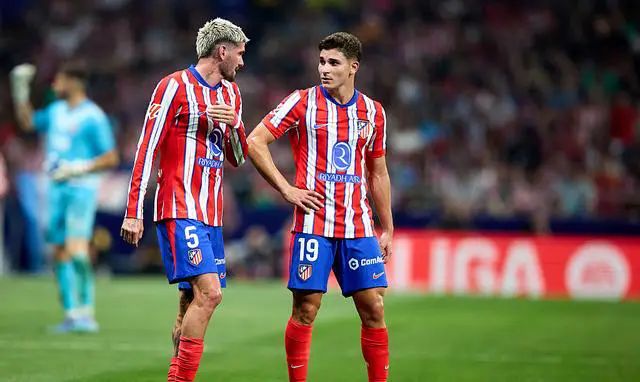 阿拉维斯前锋独中两元，助球队轻松取胜的简单介绍