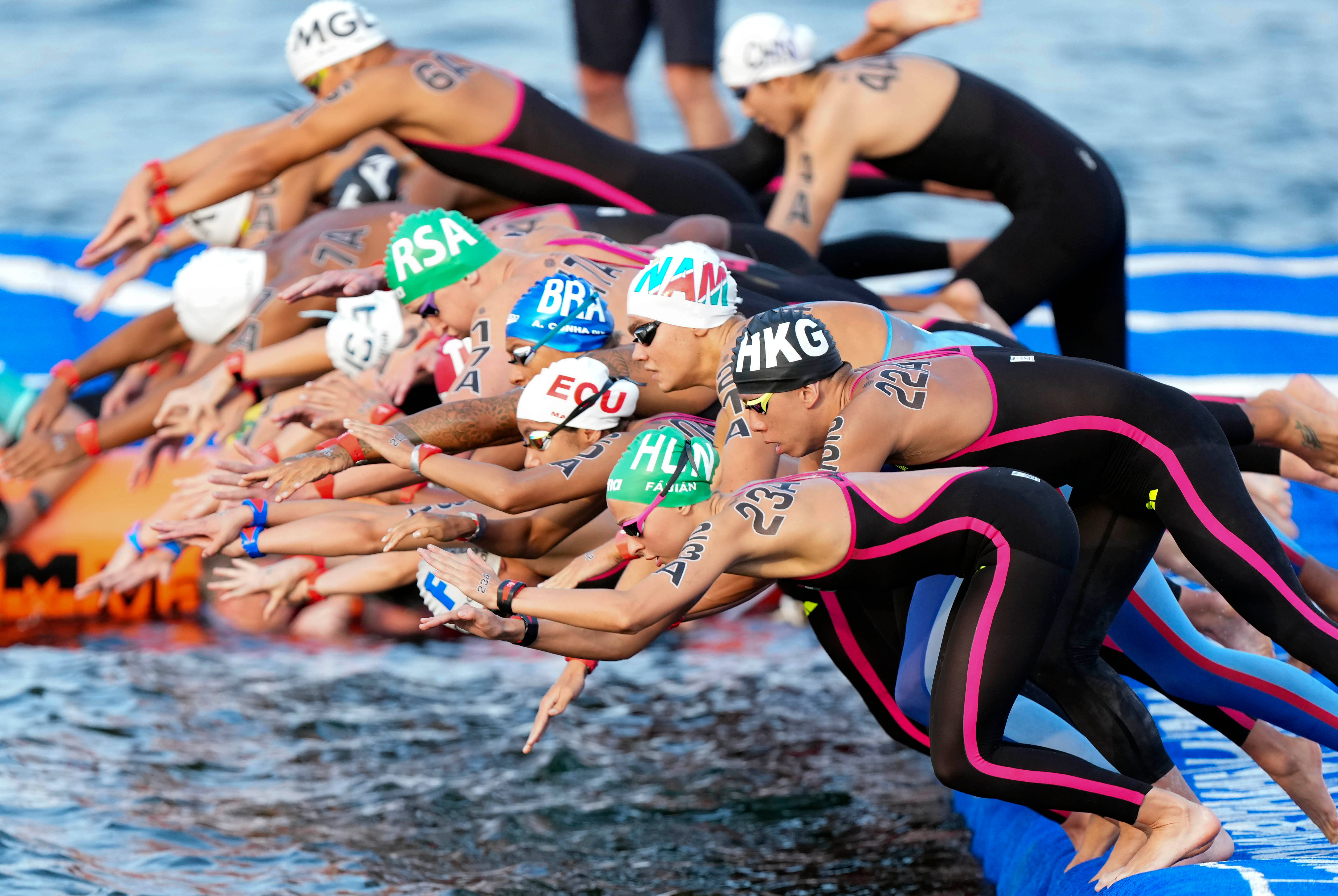 神仙对局!游泳比赛过程堪比大片 神仙对局!游泳比赛过程堪比大片