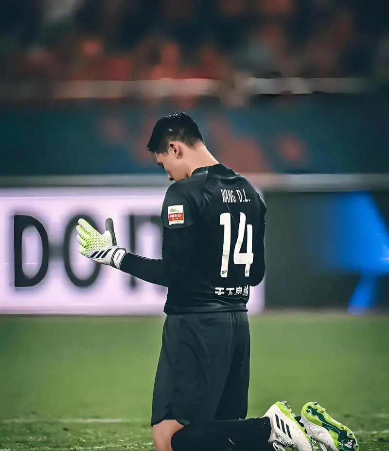 上海申花客场逼平对手,继续保持不败 上海申花客场逼平对手,继续保持不败