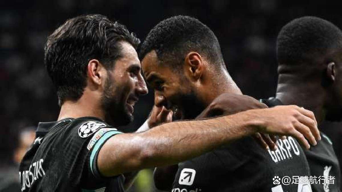 红黑军团锋线发威，轻松击败对手