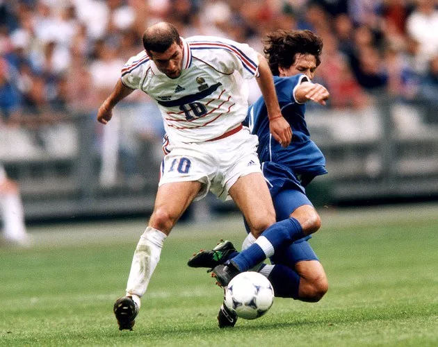 法国队横扫日本队,奥恰洛夫惊艳四座 法国队横扫日本队,奥恰洛夫惊艳四座