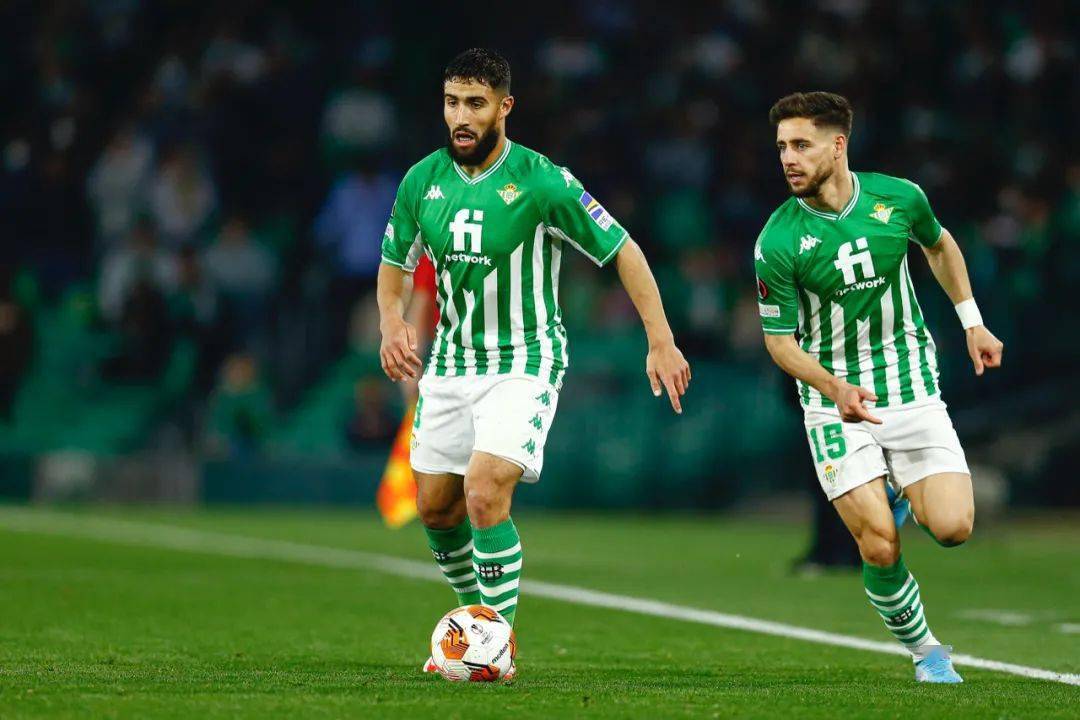 里昂翻盘那不勒斯,门迪带队取胜 里昂翻盘那不勒斯,门迪带队取胜