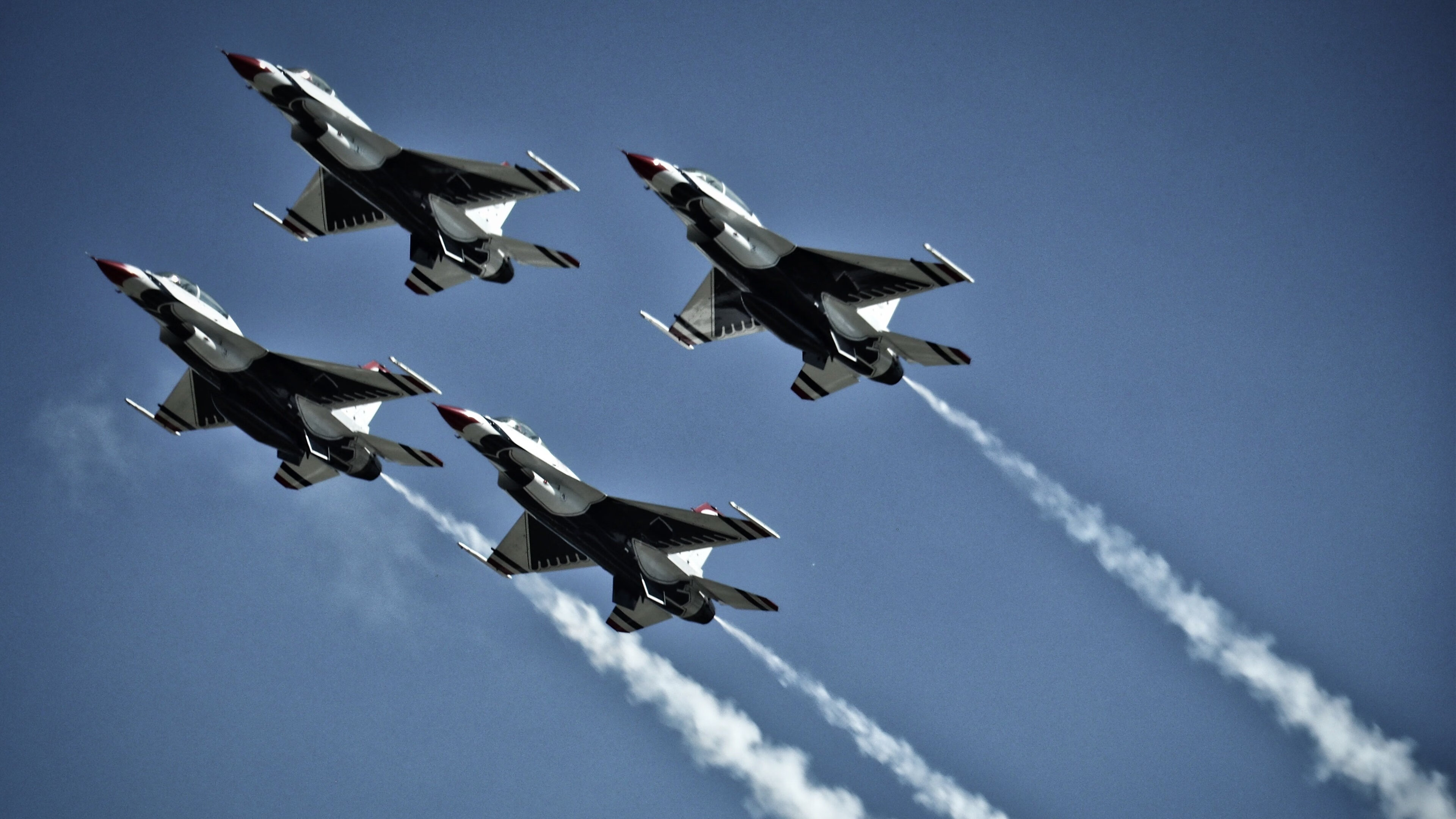 英雄的孤独与蓝色的狂欢,帕尔默的统治级数据与加纳的压哨绝杀